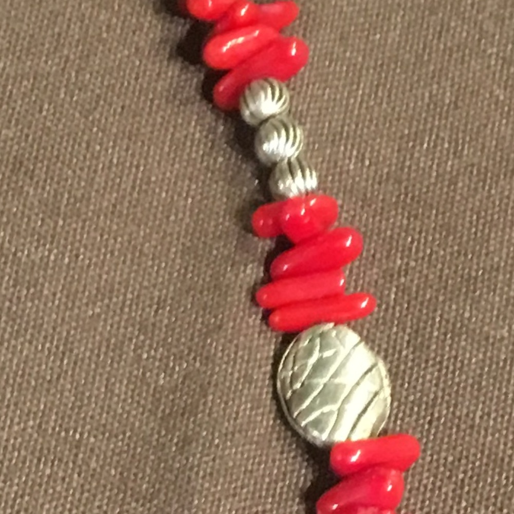 NECKLACE - Picture 4 of 4